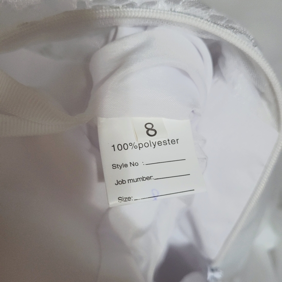 Wedding dress - Picture 7 of 7